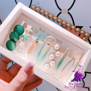 Deep Sea Mermaid Pearl Hairpin