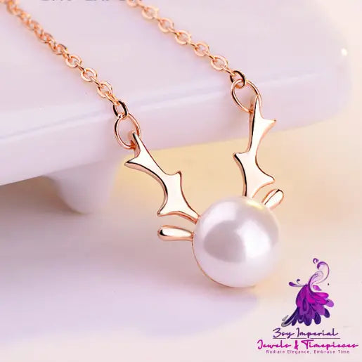 Small Elk Pearl Pendant