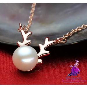 Small Elk Pearl Pendant