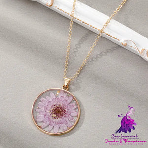 Resin Dried Flower Necklace