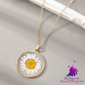 Resin Dried Flower Necklace