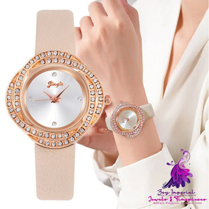 Diamond Dial Women’s Quartz Watch