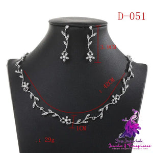 Diamond Leaf Long Necklace