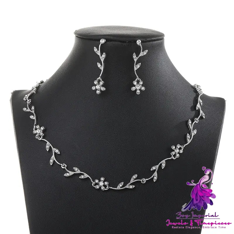 Diamond Leaf Long Necklace