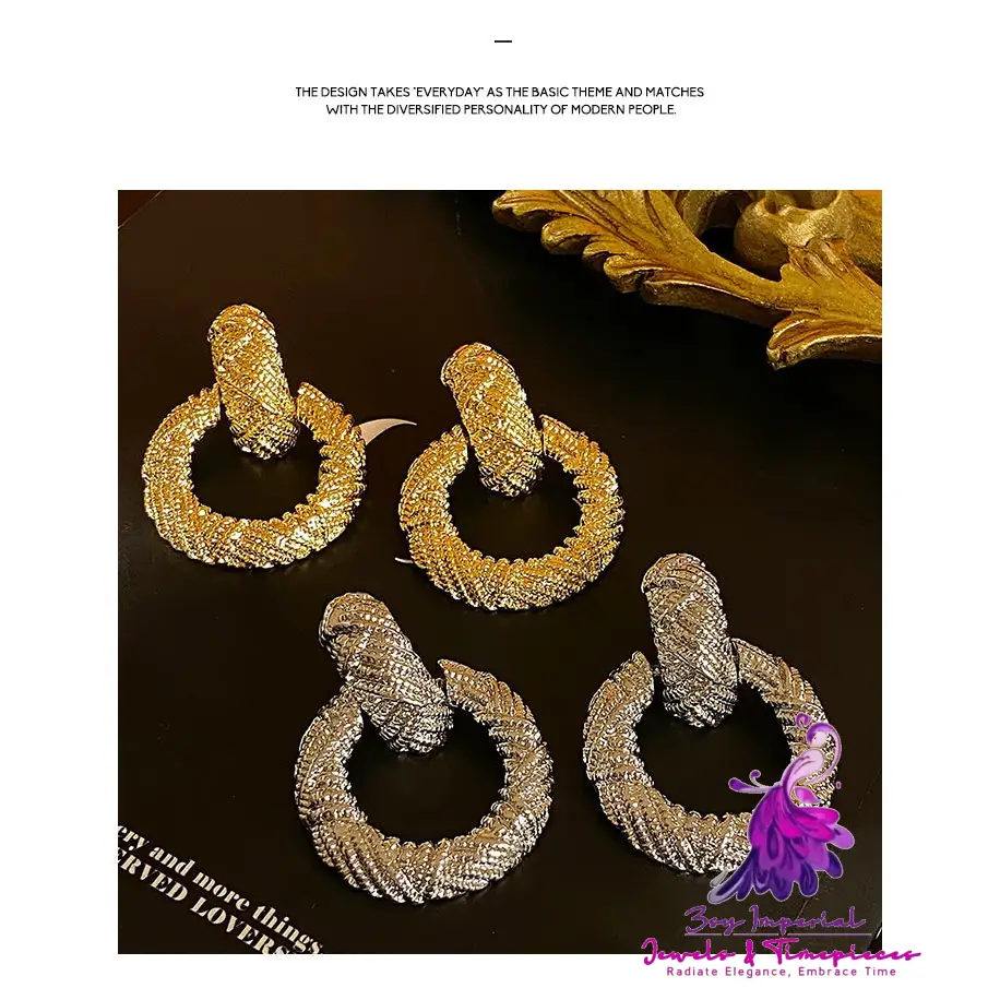 Exaggerated High-grade Round Ring Earrings Simple Graceful