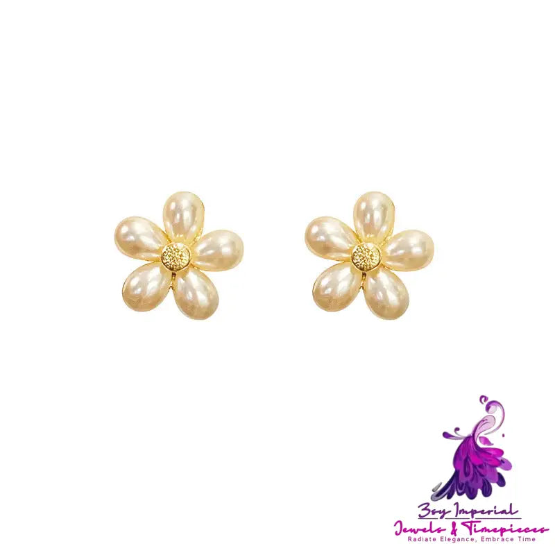 Gentle Flower Pearl Earrings