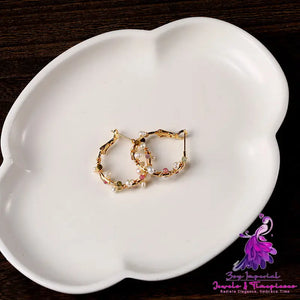 Pearl Winding Circle Earrings