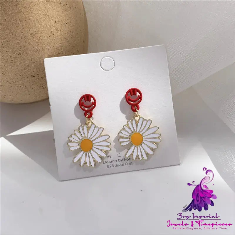 Chrysanthemum Smiling Face Earrings