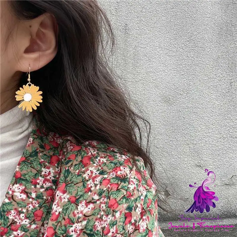 Stylish Daisy Flower Earrings