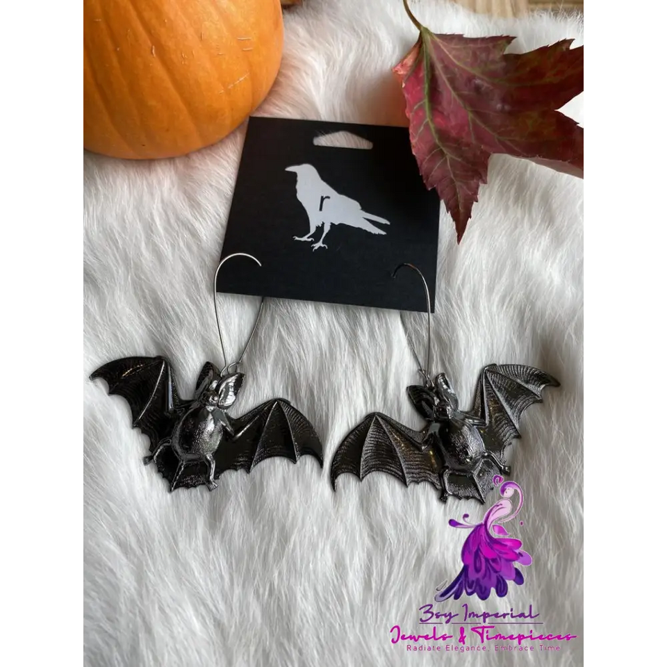 Retro Big Bat Gothic Earrings