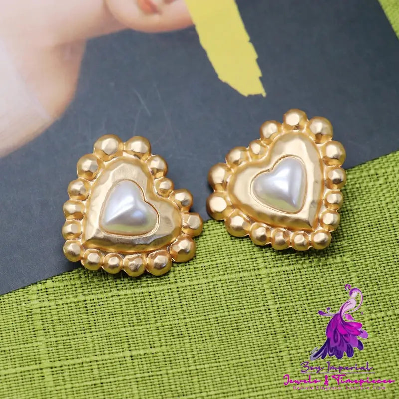 Matte Gold Heart-shaped Pin Silver Stud Earrings Ear Clip