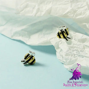 Super Cute Little Bee Earrings