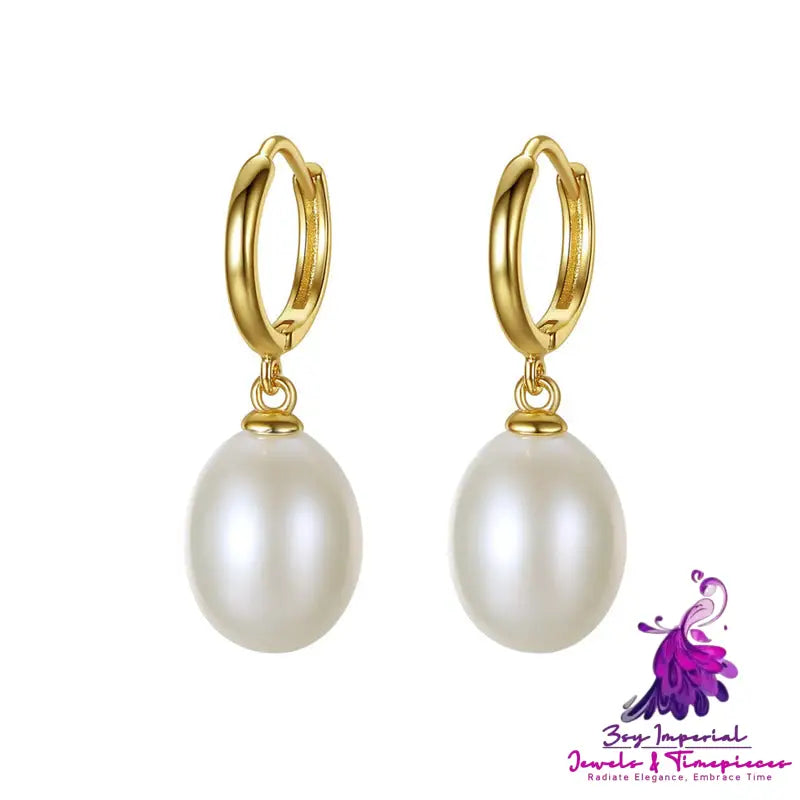 Fashionable Natural Pearl Earrings