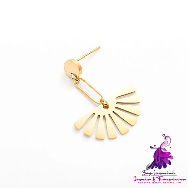 Fan-shaped Earrings