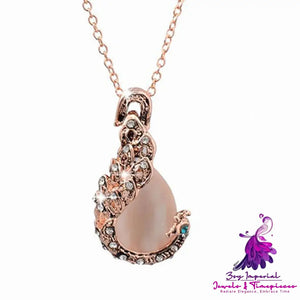 Elegant Waterdrop Rhinestone Necklace