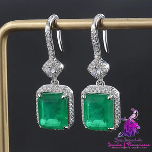 Retro Emerald Earrings