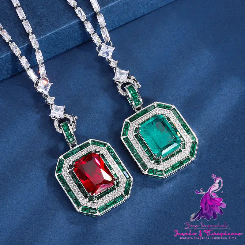 Women’s Fashion Simulation Emerald Red Corundum Pendant