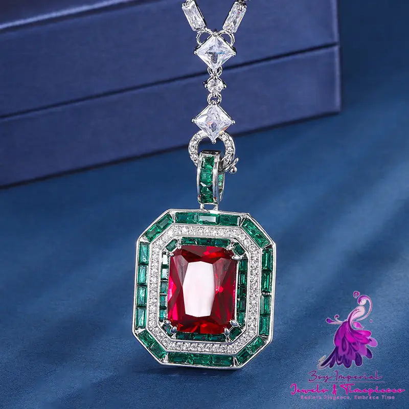 Women’s Fashion Simulation Emerald Red Corundum Pendant