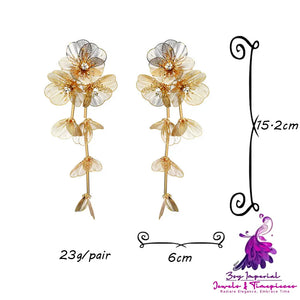 Exaggerated Flower Earrings