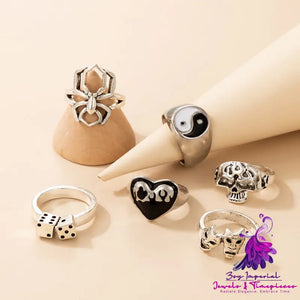 Exaggerated Heart Skull Ring