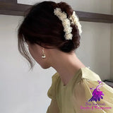 Elegant Handmade Flower Grip Clip For Women In Summer