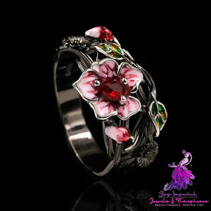 Black Gold Plated Two-tone Flower Ring Female