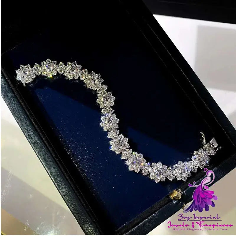 Women’s Fashion Full Diamond Flower Bracelet