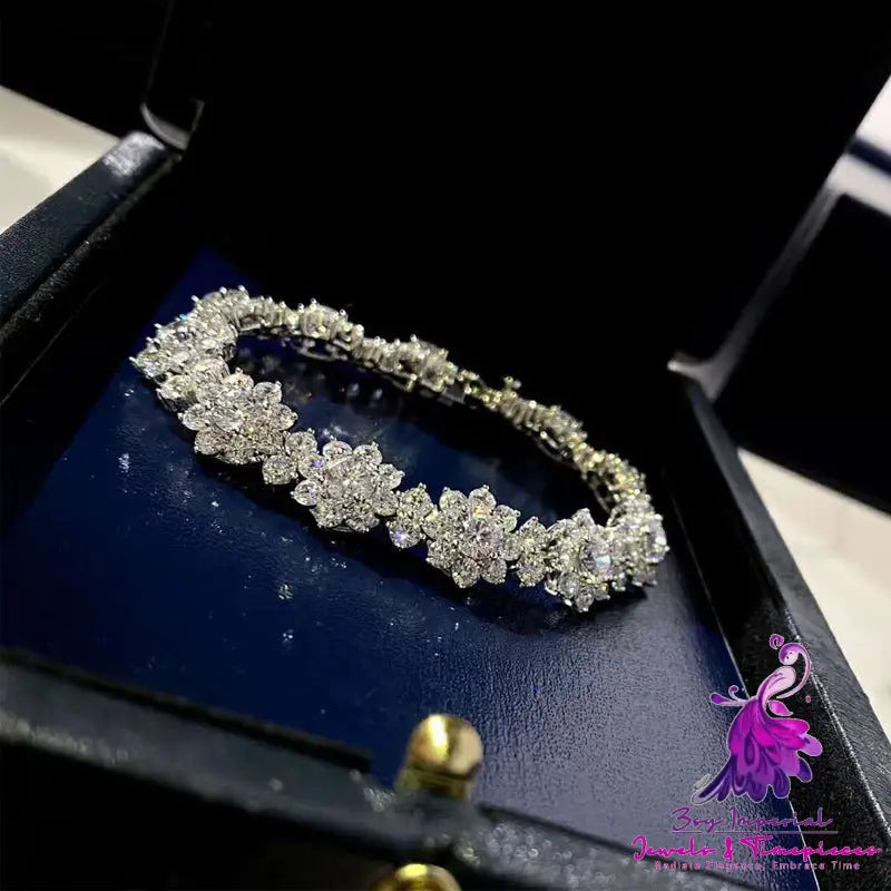 Women’s Fashion Full Diamond Flower Bracelet