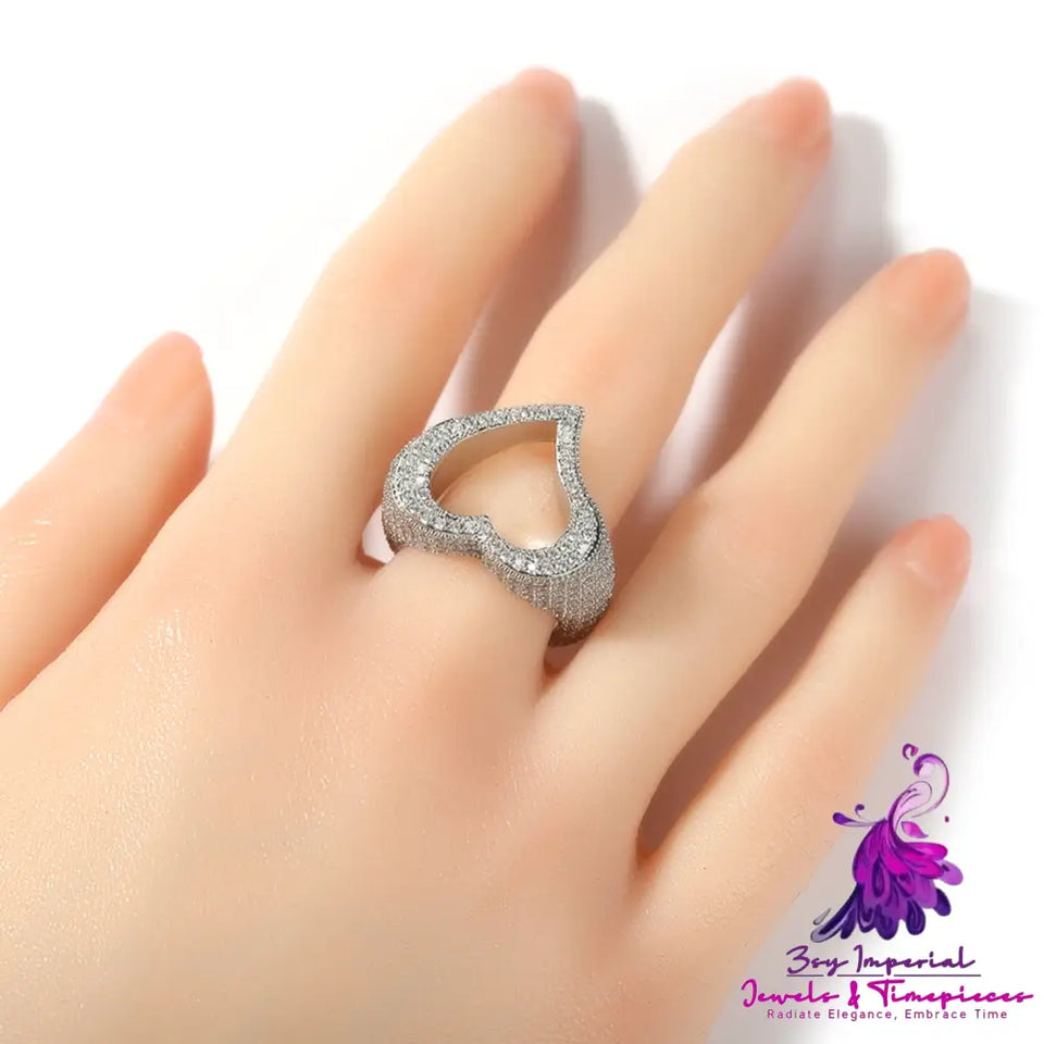 Stylish Hollow Heart Zircon Ring