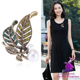 Retro Rhinestone Pearl Leaf Brooch