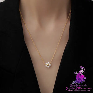 Fashion Pearl Flower Necklace