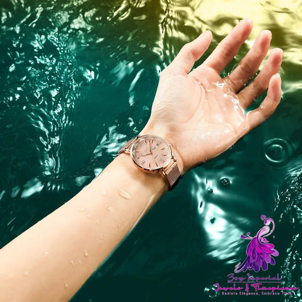 New Women’s Fashion Waterproof Glow Quartz Watch