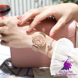 New Women’s Fashion Waterproof Glow Quartz Watch