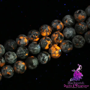 Flame Stone Scattered Beads Necklace