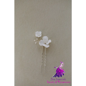 Four-leaf Petal Pearl Hair Fork