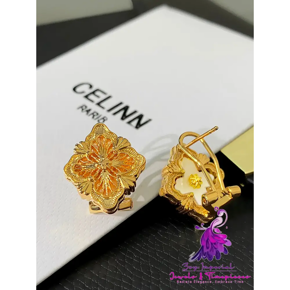 Gold Four Leaf Grass Fritillaria Earrings