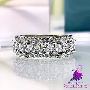 Horse Eyed Women’s Full Diamond Wide Ring Simple Style