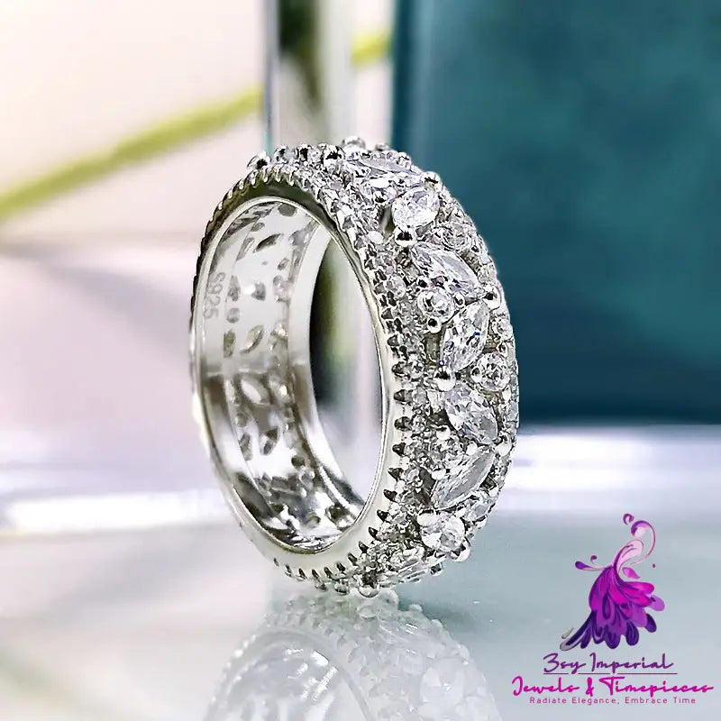 Horse Eyed Women’s Full Diamond Wide Ring Simple Style