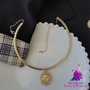 Geometric Metal Wind Collar Necklace