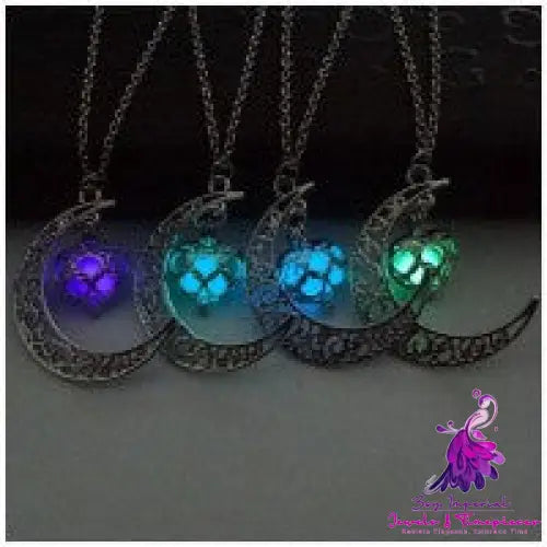 Glowing Silver Pendant Necklaces