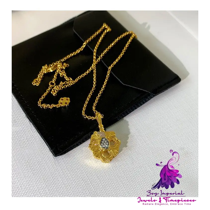 18K Gold Four Leaf Grass Necklace