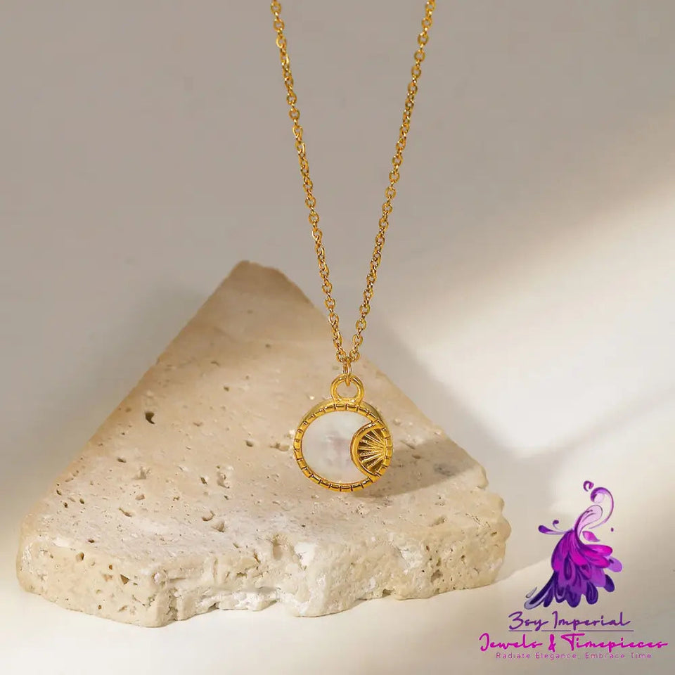 Stainless Steel White Shell Moon Necklace Gold-plated Round