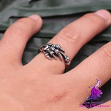 Retro Punk Halloween Eagle Claw Ring