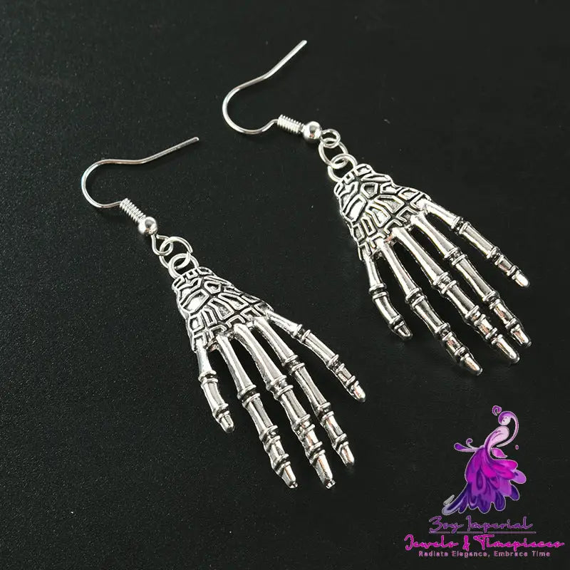 Halloween Vintage Carved Skull Skeleton Hands Earrings