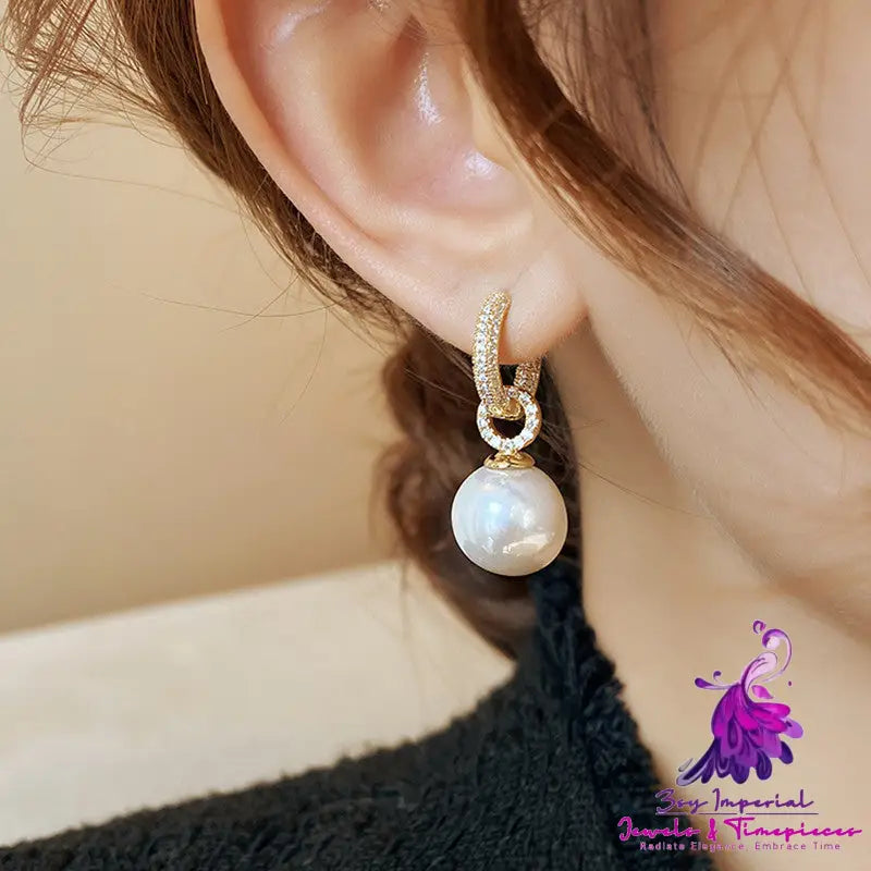 High-end Trendy Pearl Earrings