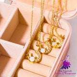 U-shaped Horseshoe Zircon Protein Necklace