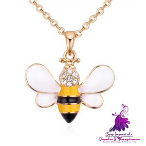 Cute Bee Pendant Necklace for Women