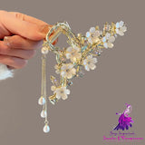 Metal Pearl Tassel Hair Clip