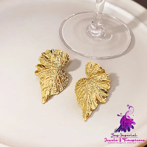 Trendy Pleated Leaf Earrings