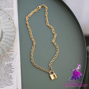 Thick Chain Lock Head Necklace